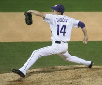 Tim Lincecum's Inverted L